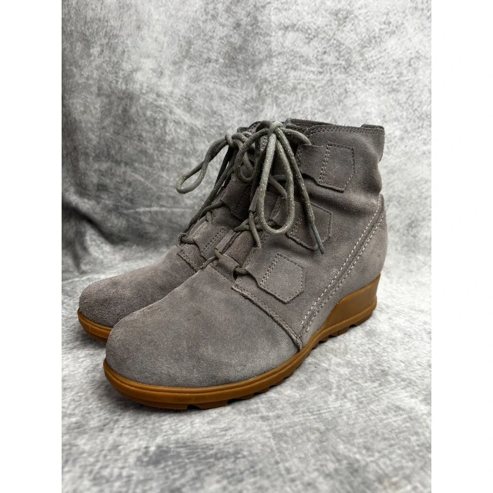 Sorel Women's Evie Gray Suede Waterproof Wedge Lace Up Ankle Boot‎ Size 8